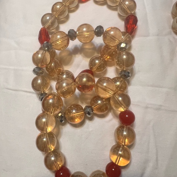 Bracelets - Picture 2 of 4